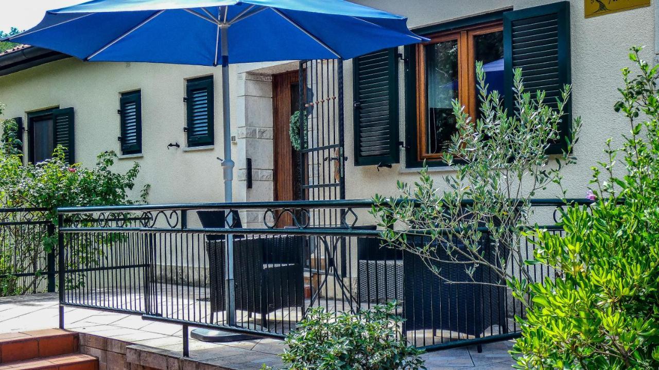 Apartment Nona Ancka Marezige Ngoại thất bức ảnh